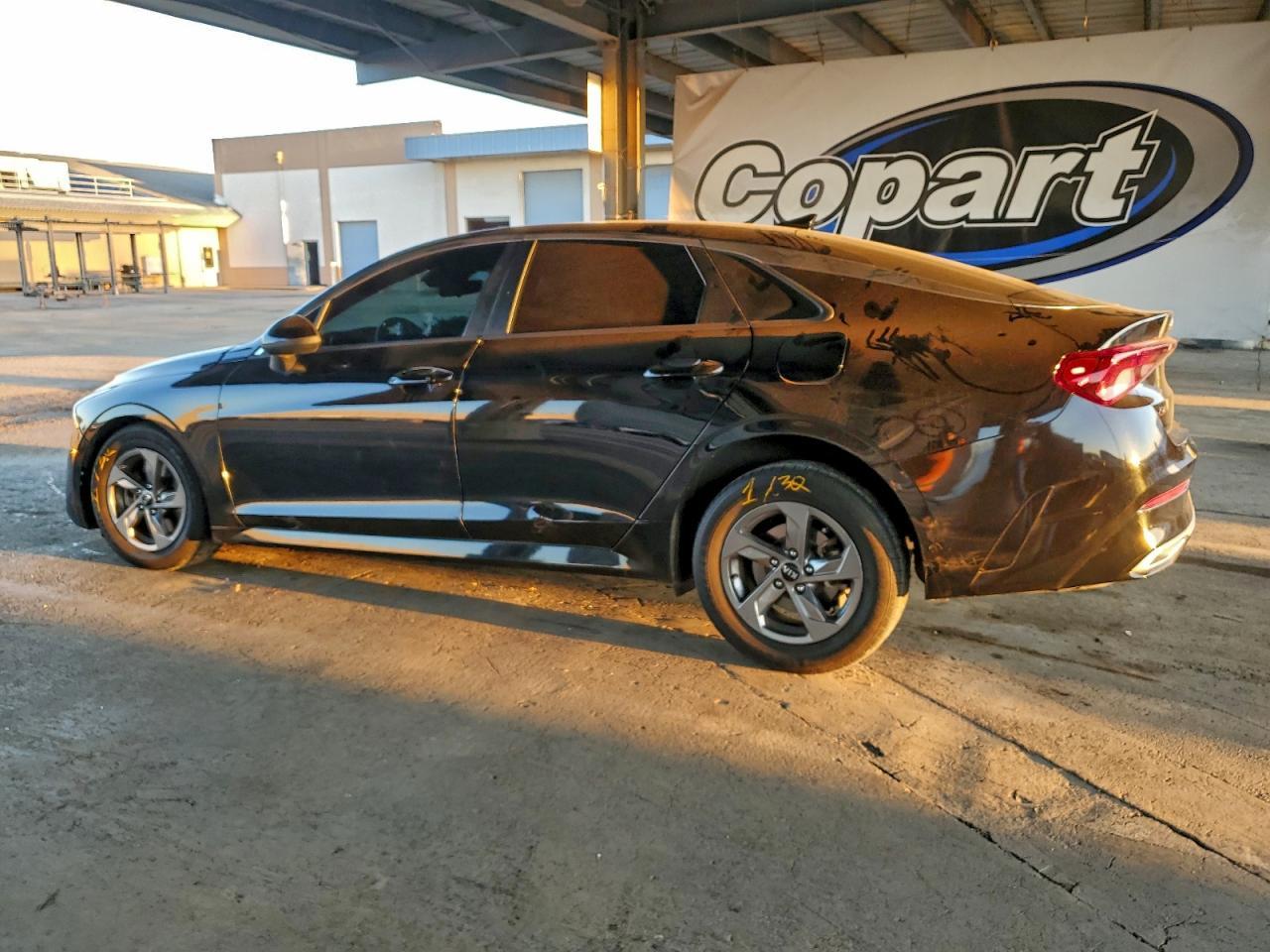 2021 KIA K5
