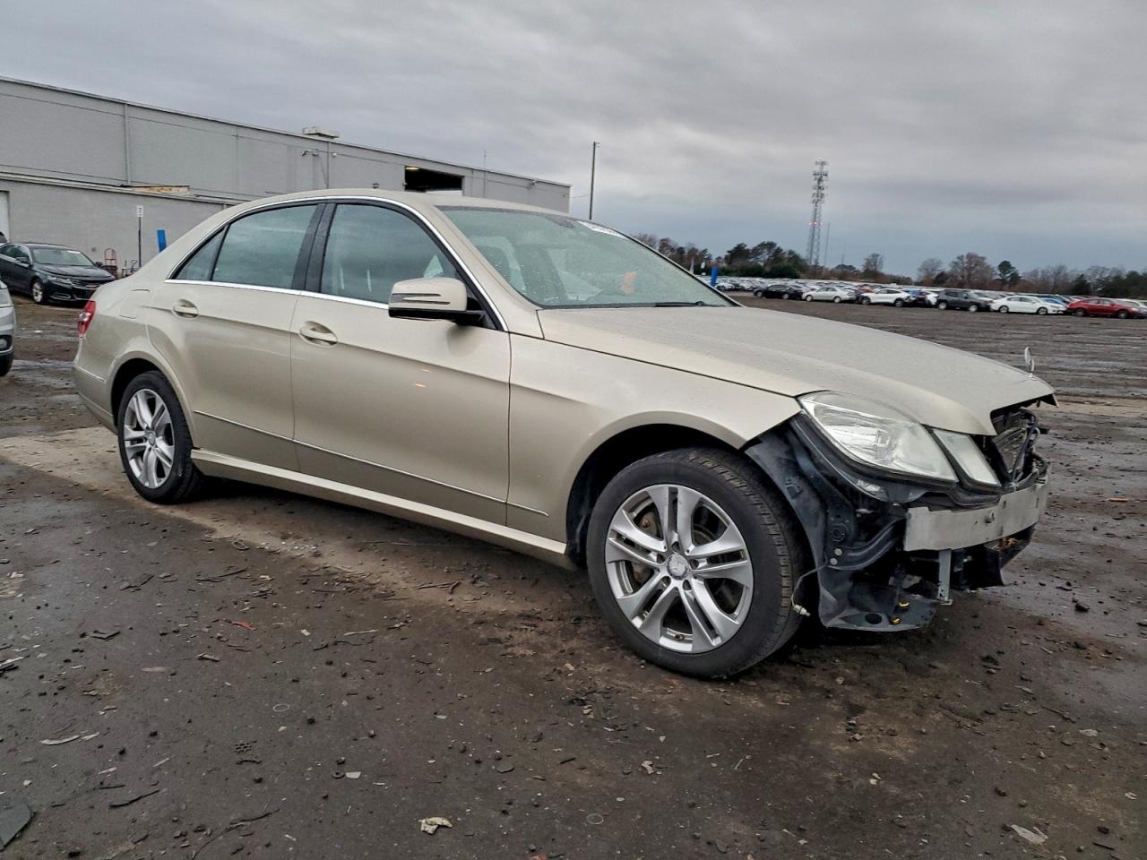 2010 MERCEDES-BENZ E-Class