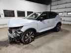 2022 VOLVO XC40