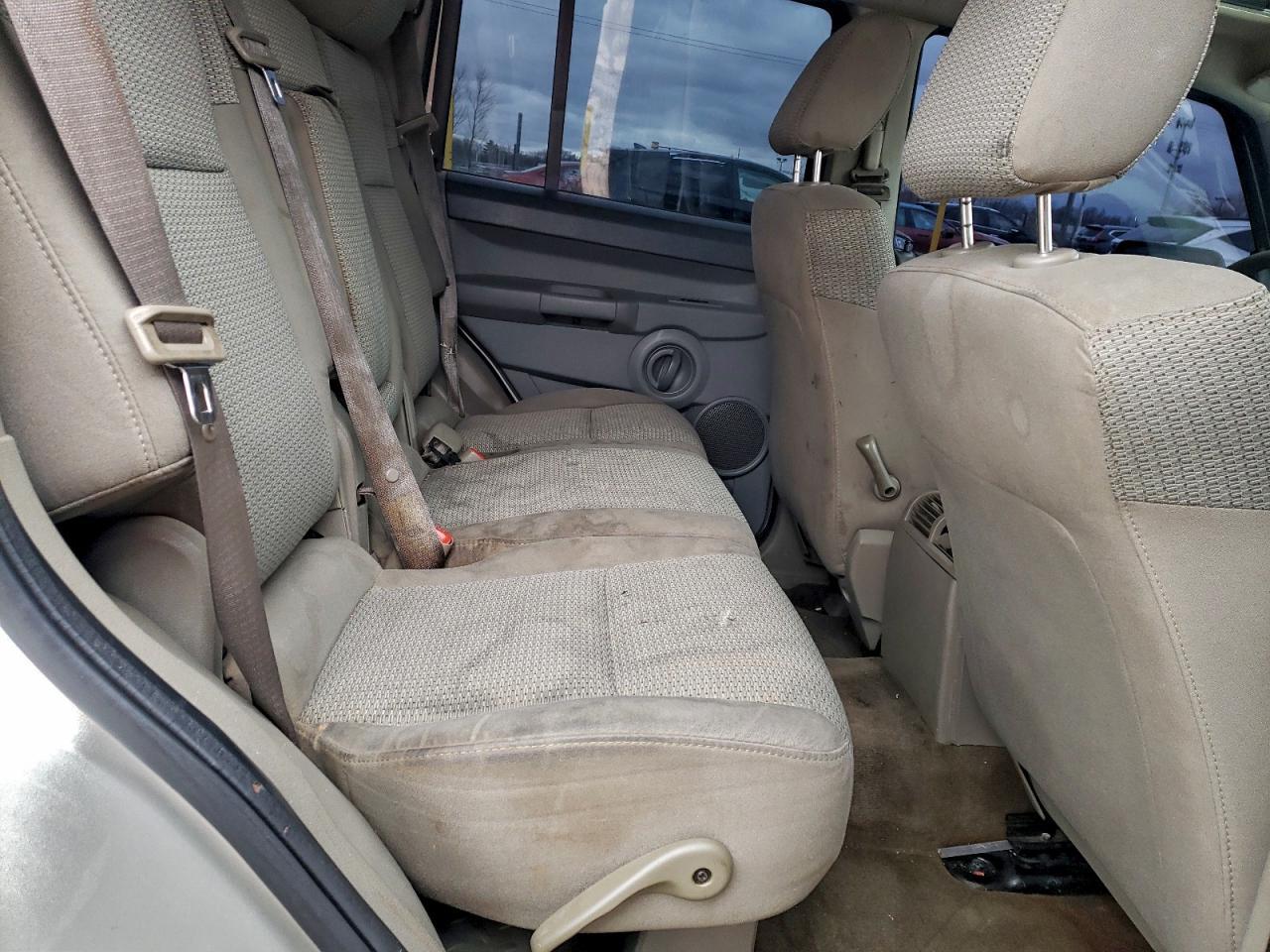 2006 JEEP Commander
