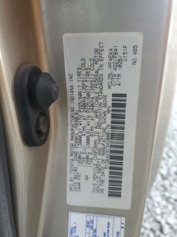 2004 TOYOTA SIENNA