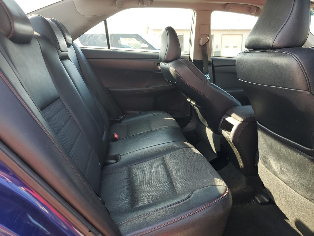 2015 TOYOTA CAMRY
