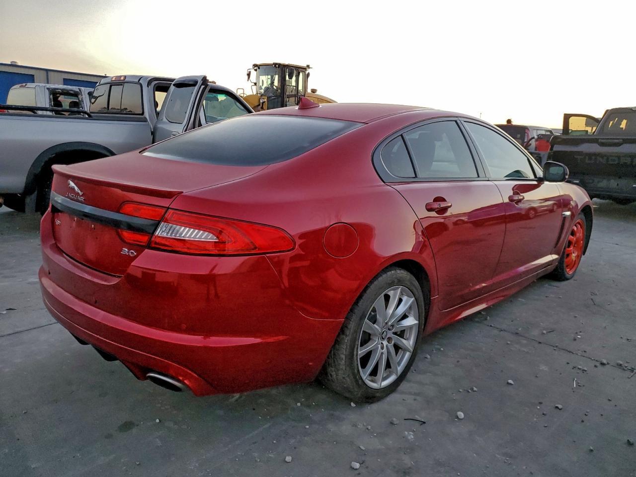 2015 JAGUAR XF
