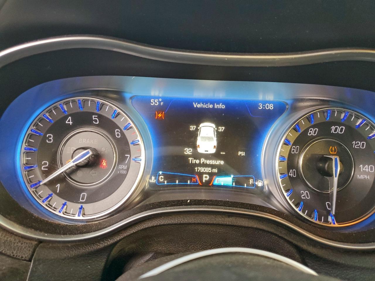 2016 CHRYSLER 300