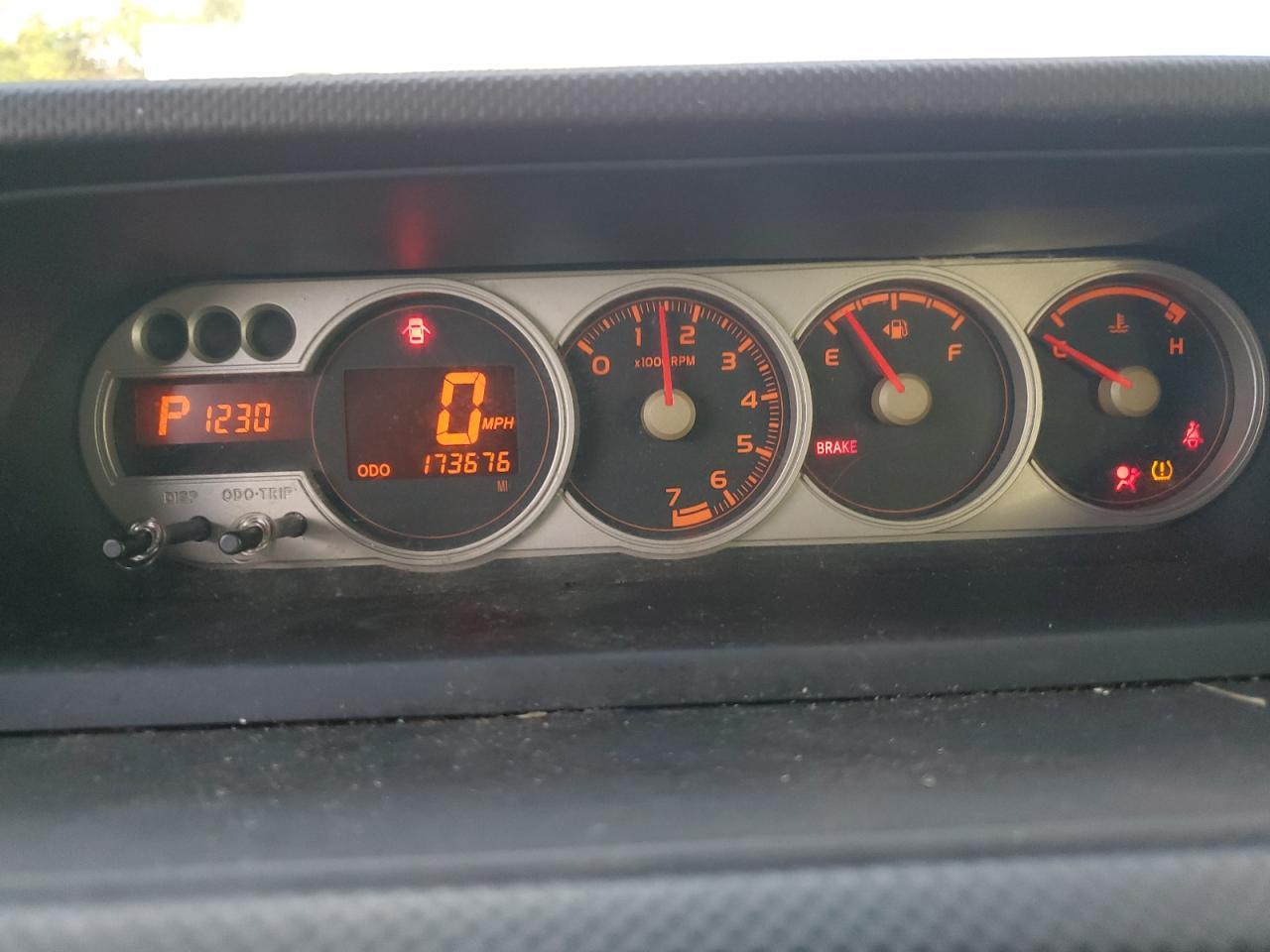 2010 TOYOTA SCION