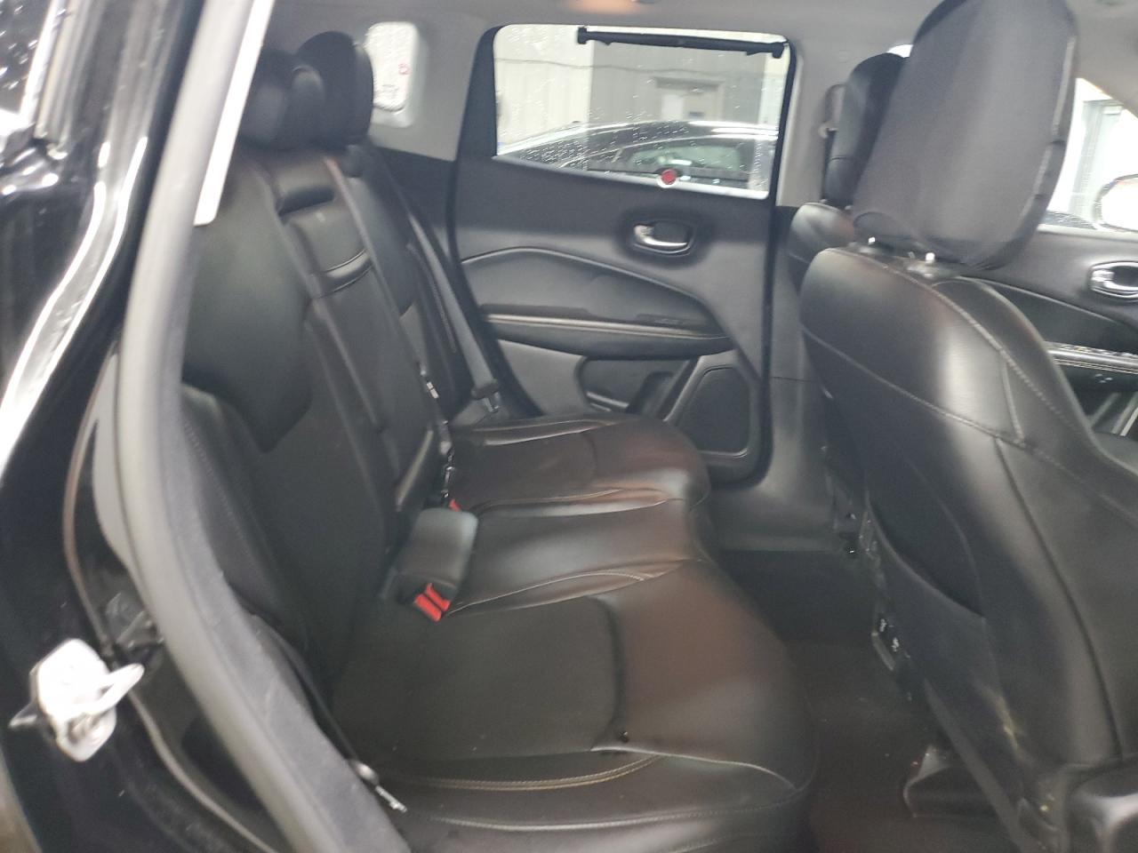 2017 JEEP Compass