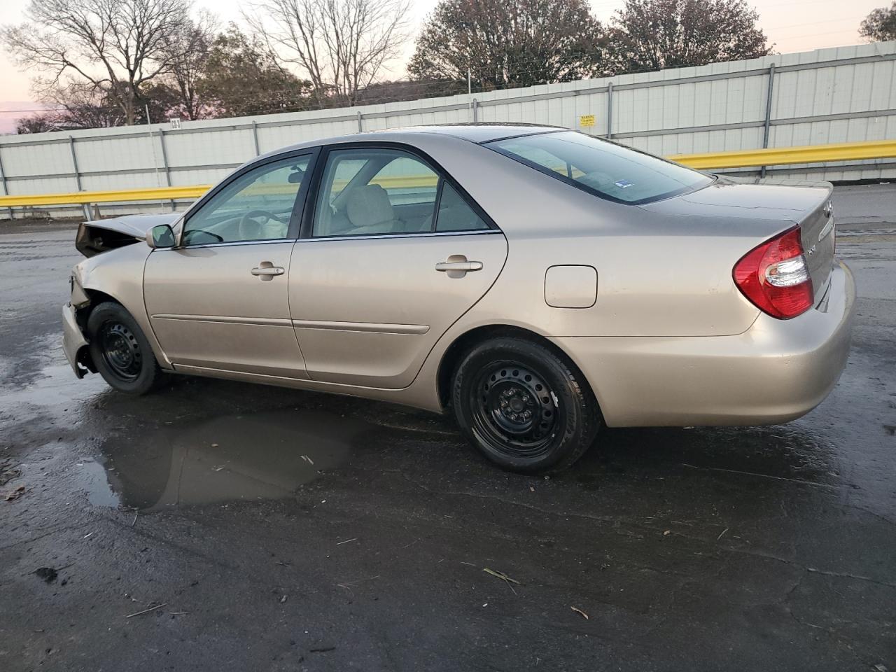 2002 TOYOTA CAMRY