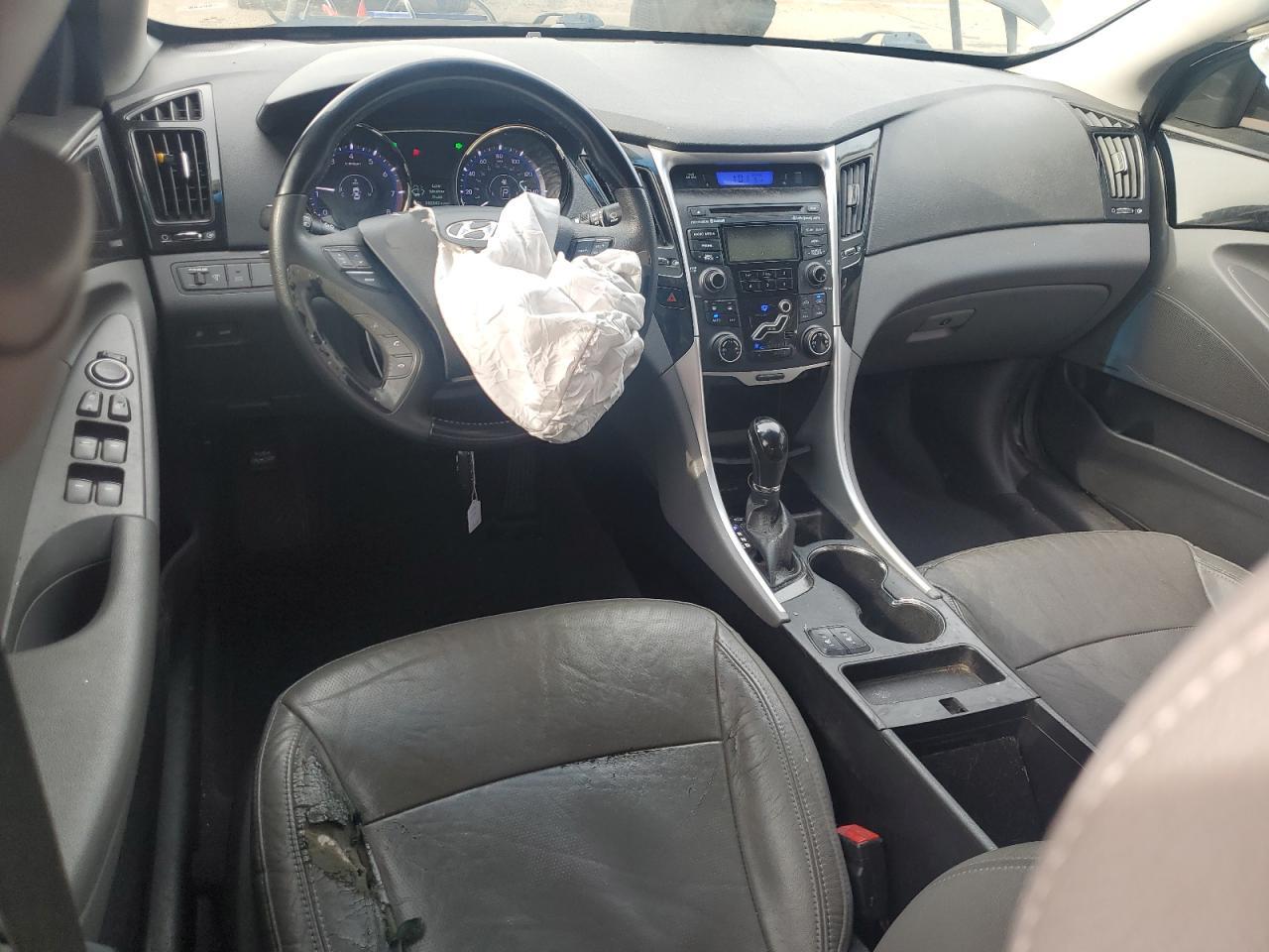 2013 HYUNDAI SONATA