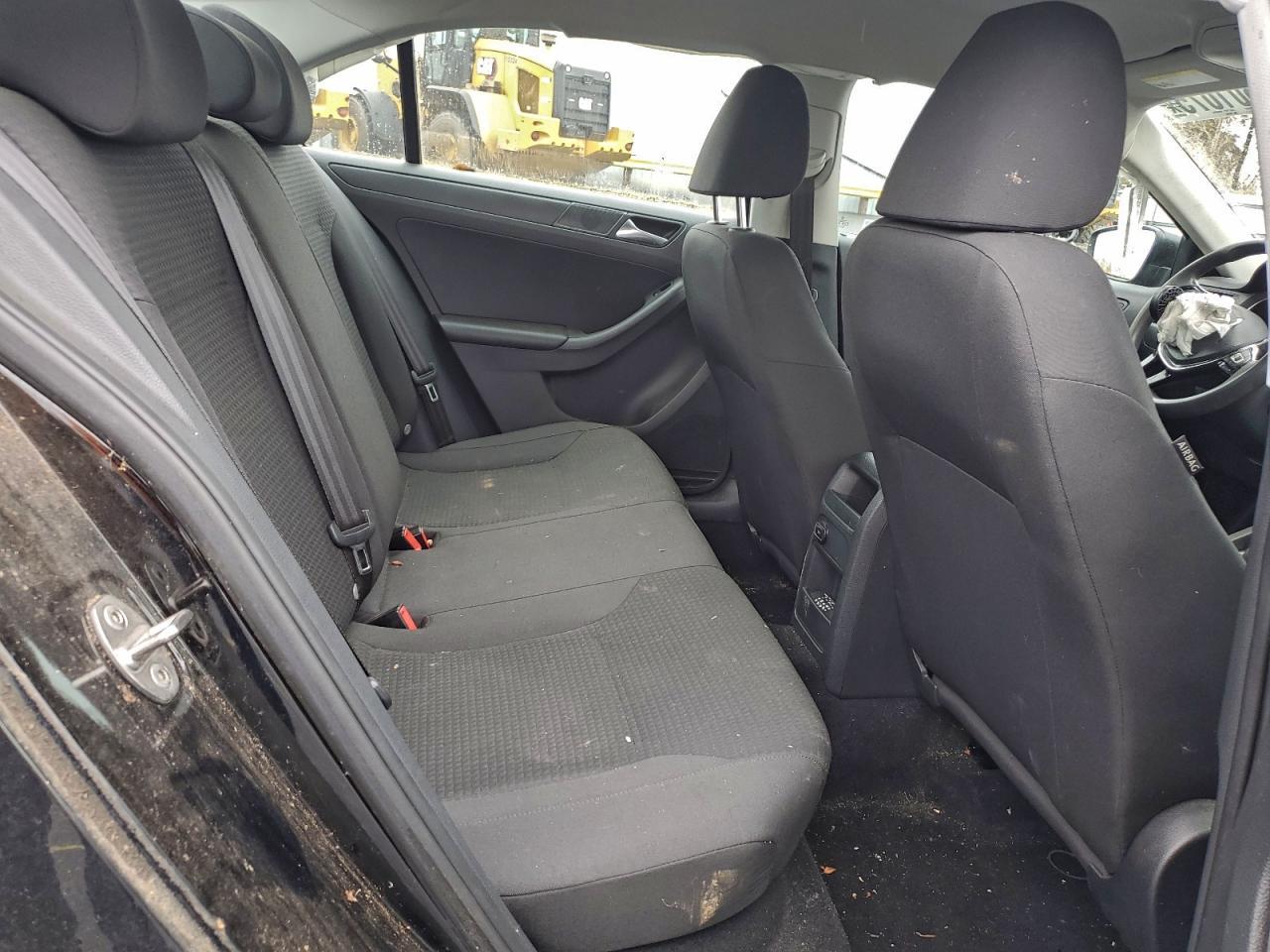 2015 VOLKSWAGEN JETTA