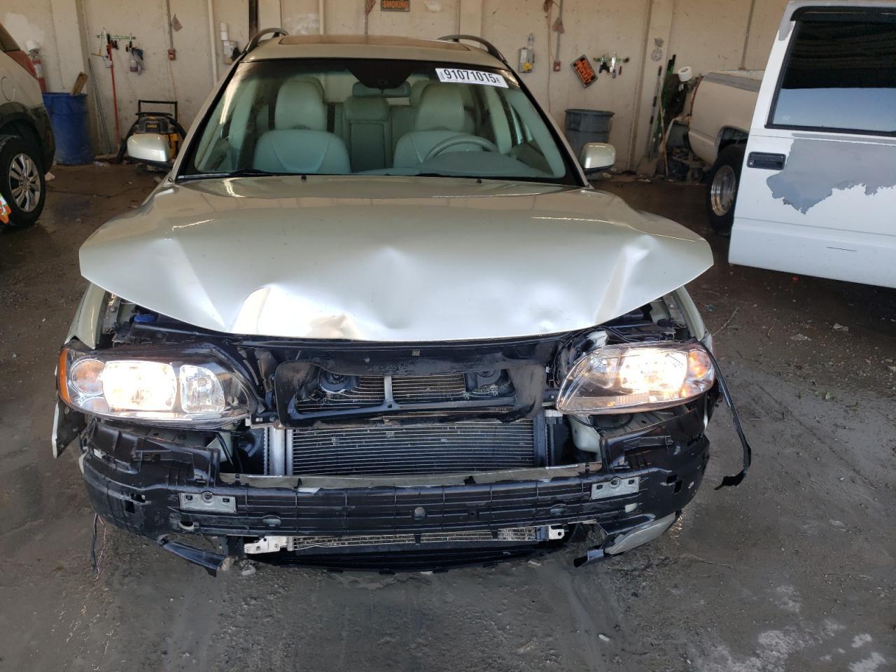 2006 VOLVO V70