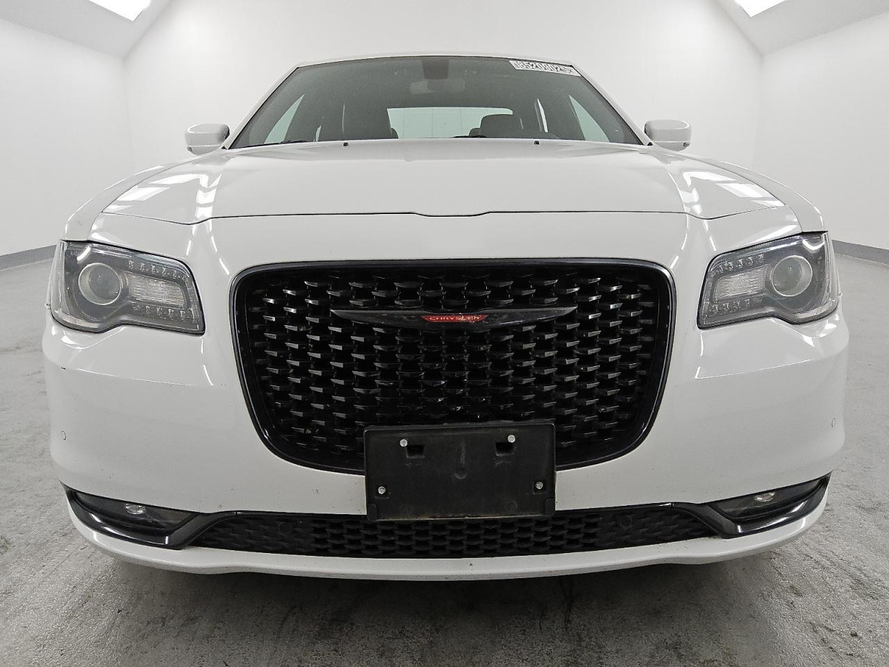 2023 CHRYSLER 300