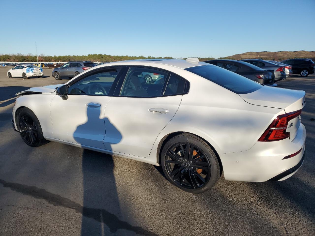 2024 VOLVO S60