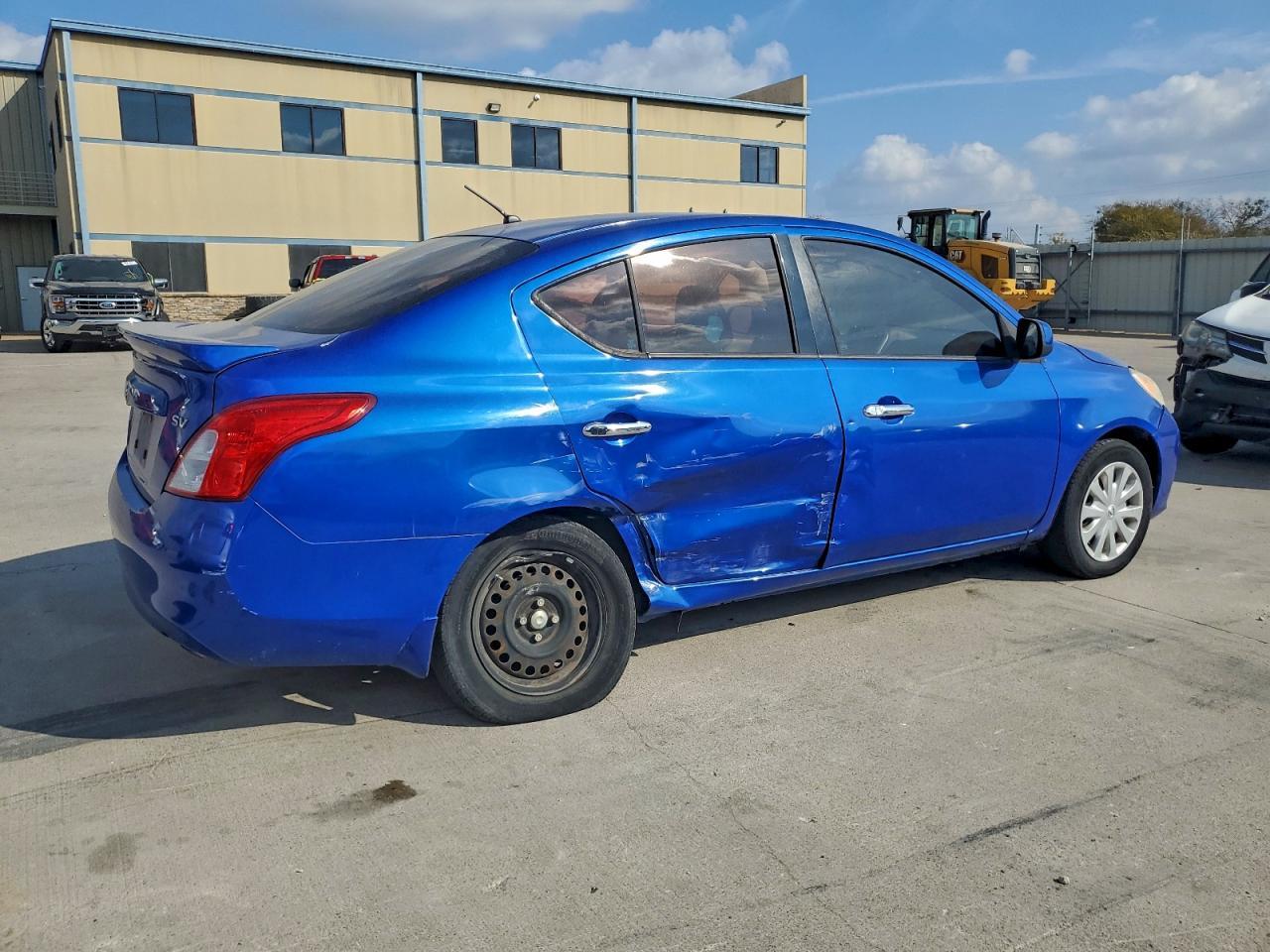 2014 NISSAN VERSA