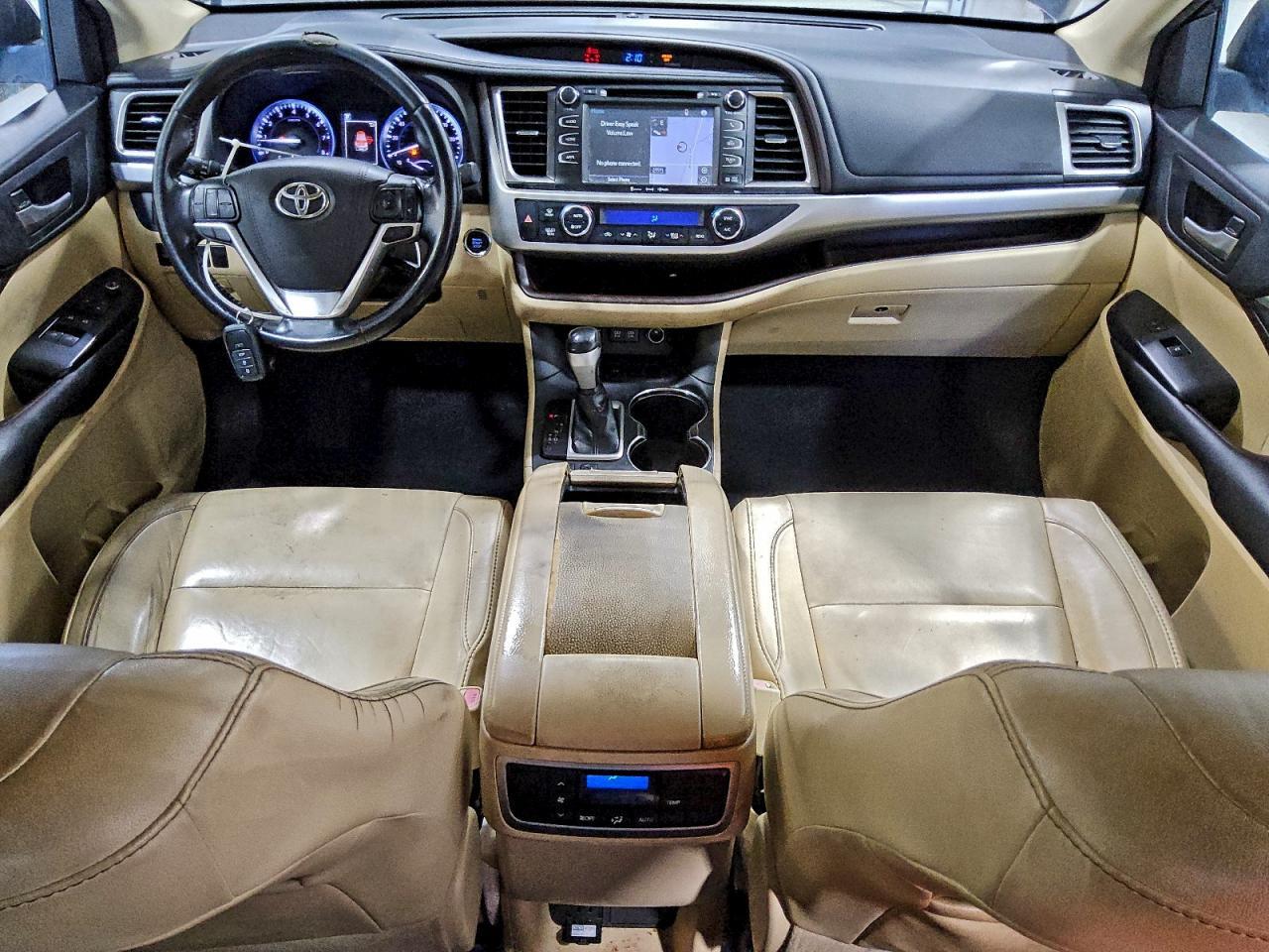2017 TOYOTA HIGHLANDER