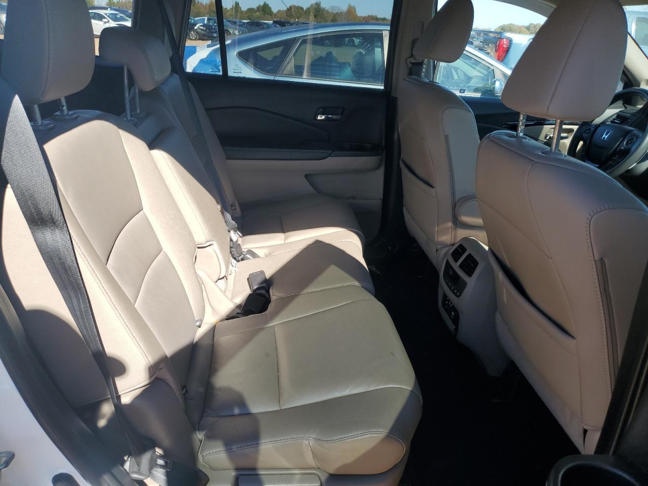 2017 HONDA PILOT