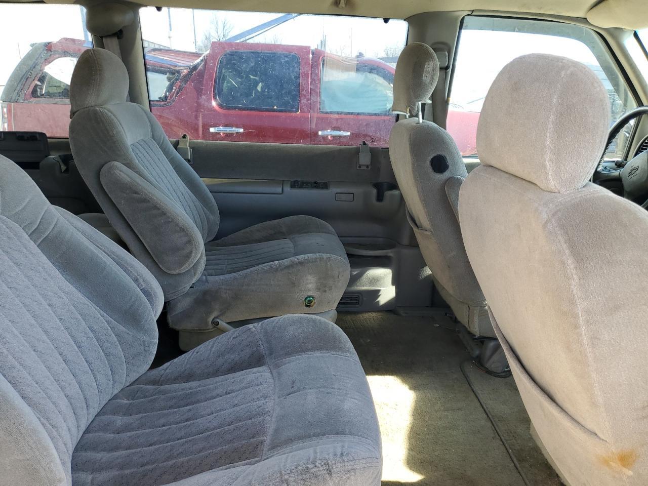 2004 CHEVROLET Astro