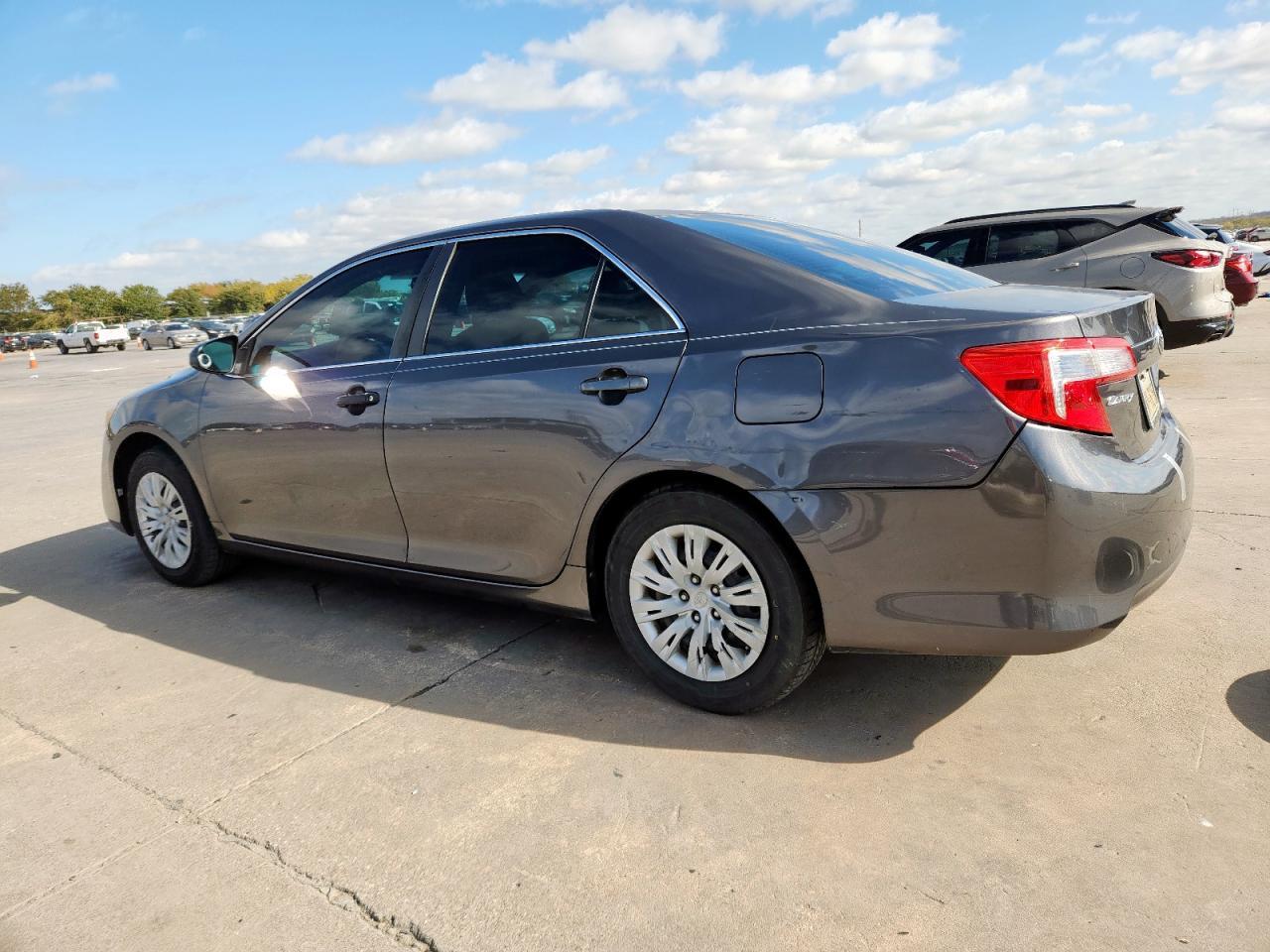 2012 TOYOTA CAMRY