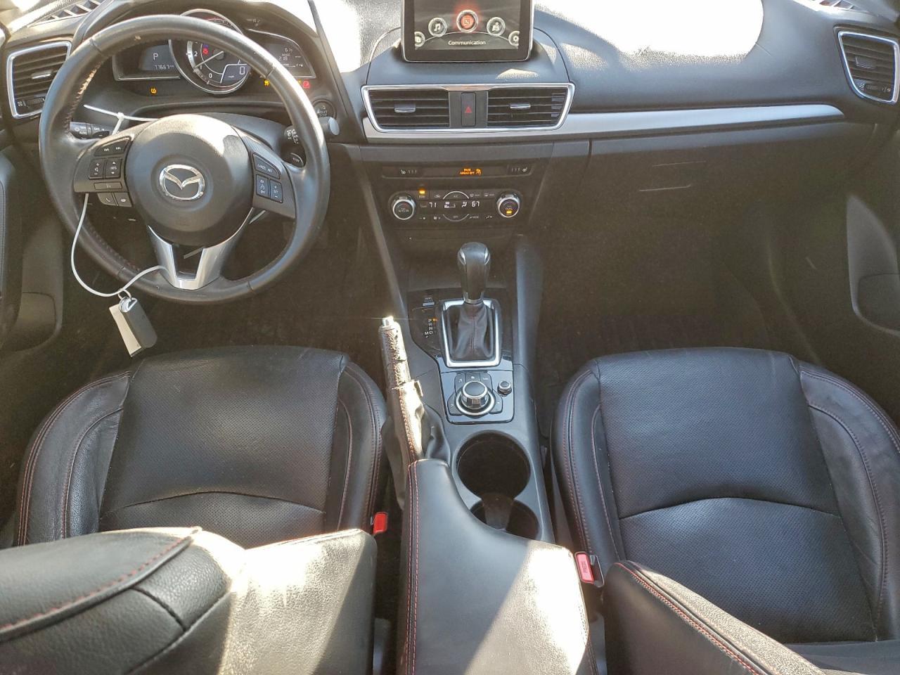2015 MAZDA 3