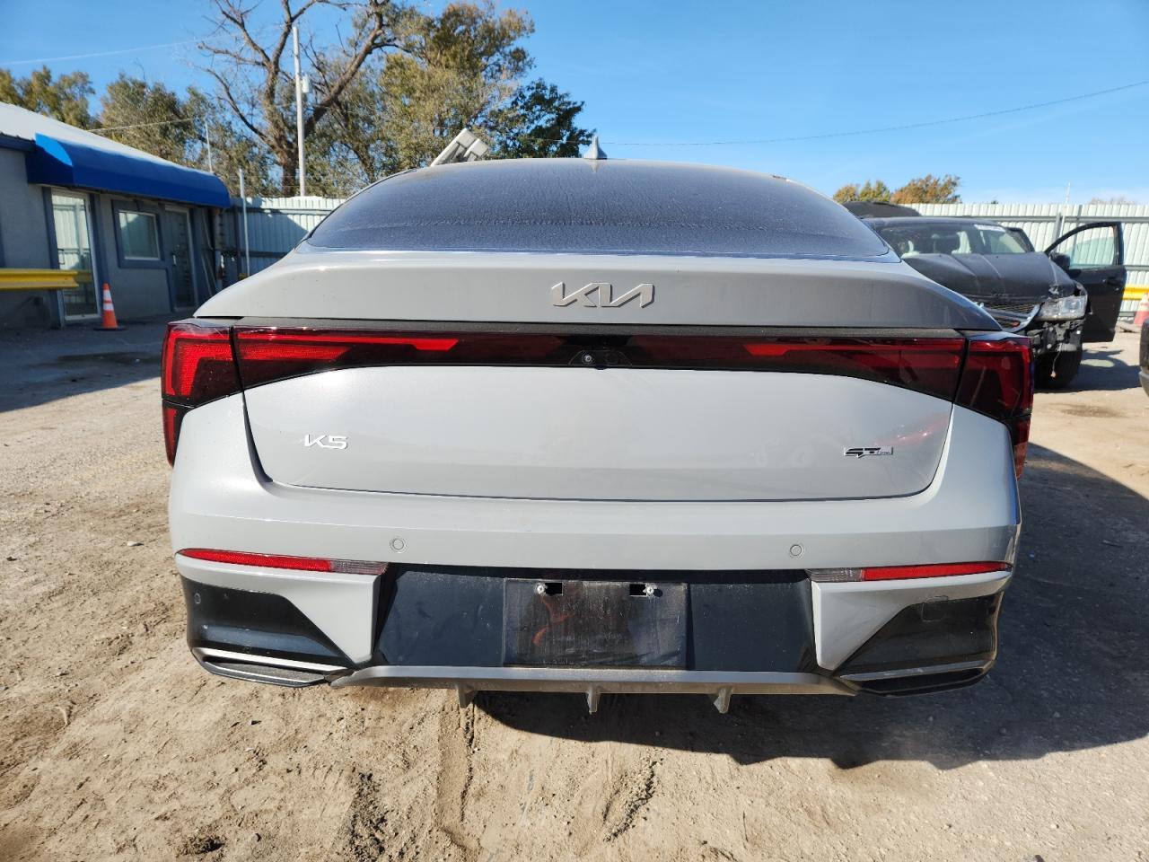 2025 KIA K5