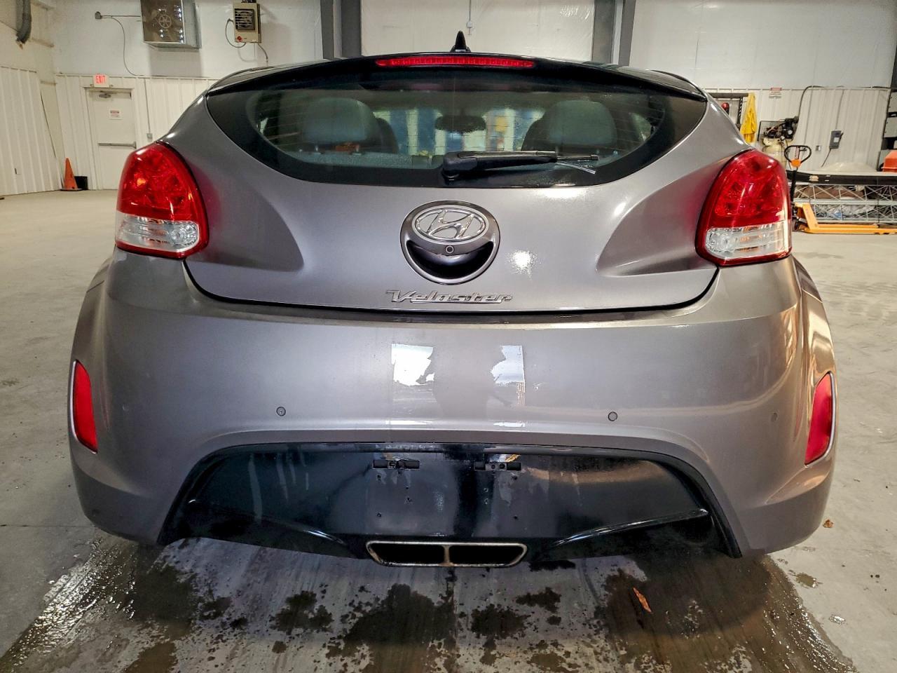 2013 HYUNDAI VELOSTER
