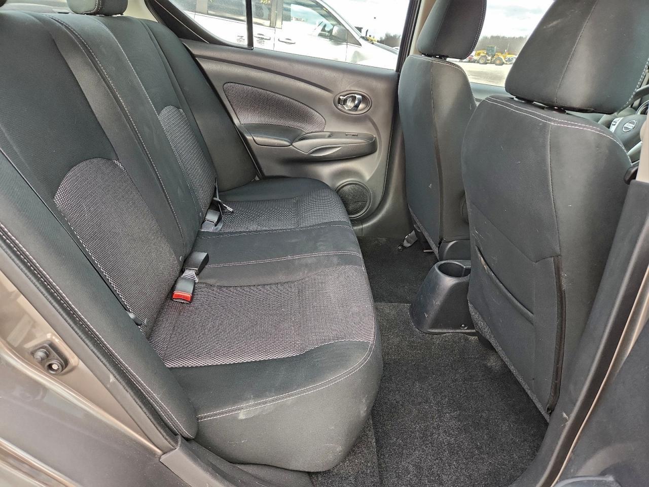2017 NISSAN VERSA