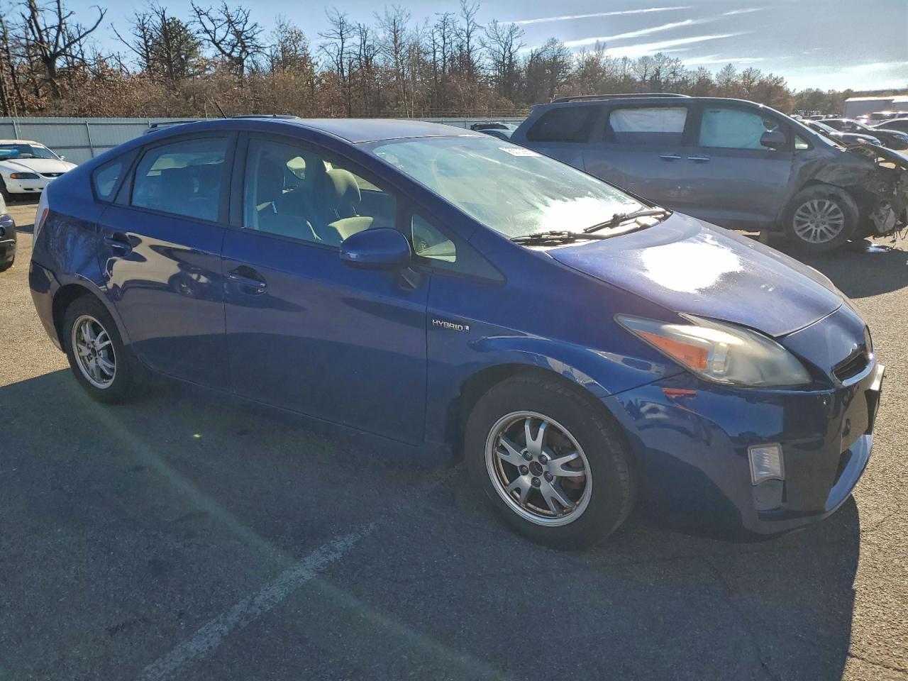 2011 TOYOTA PRIUS