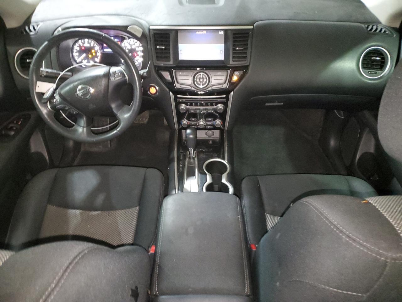 2017 NISSAN PATHFINDER