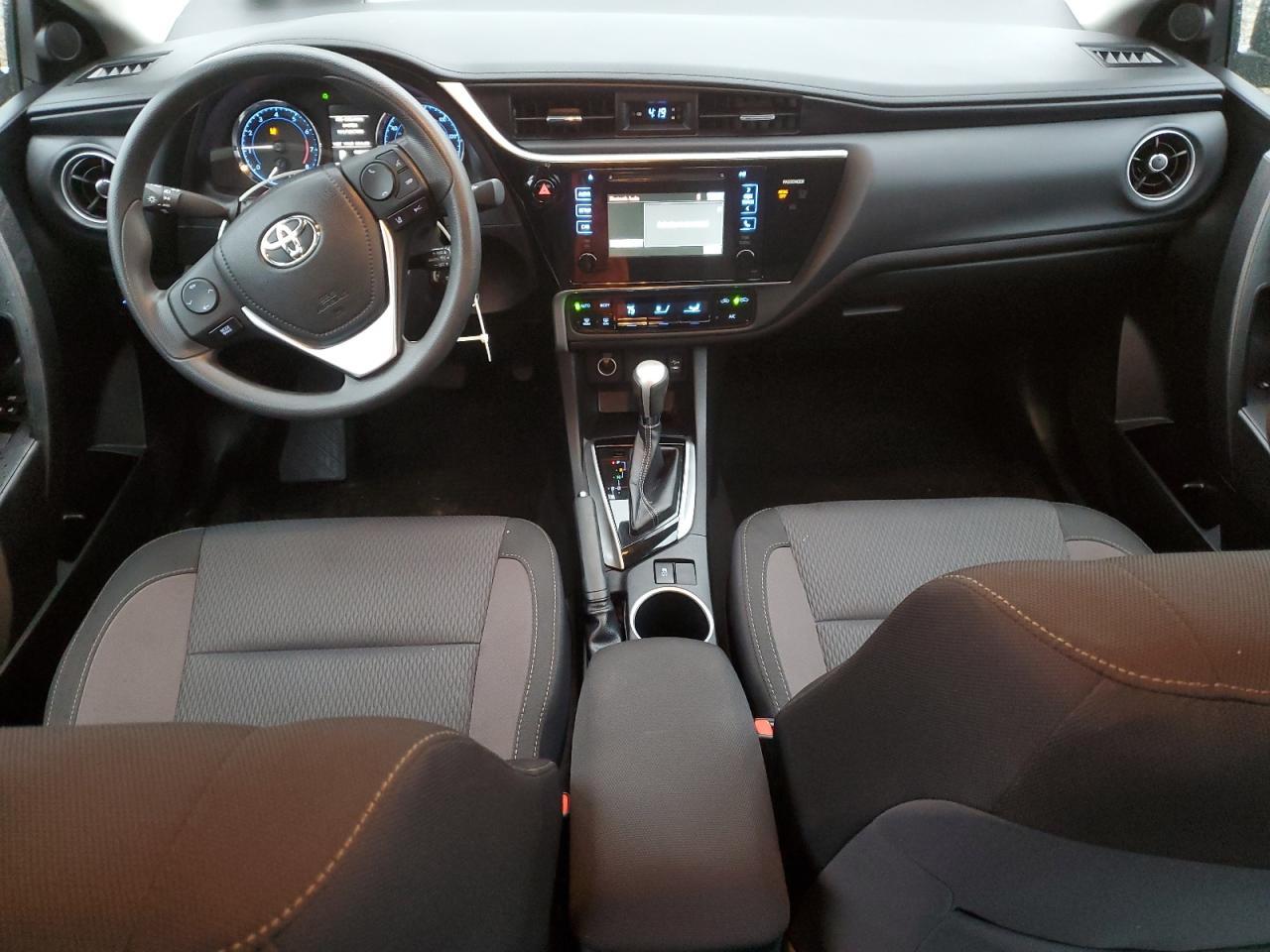 2017 TOYOTA COROLLA