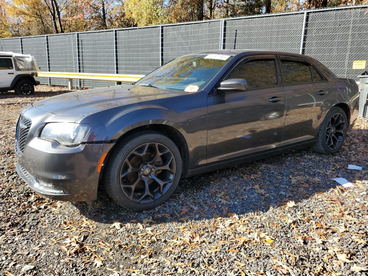 2019 CHRYSLER 300