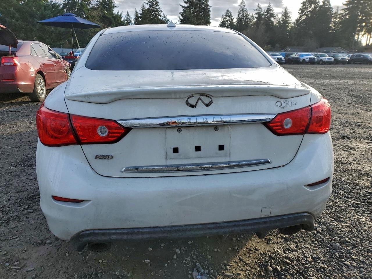 2017 INFINITI Q50