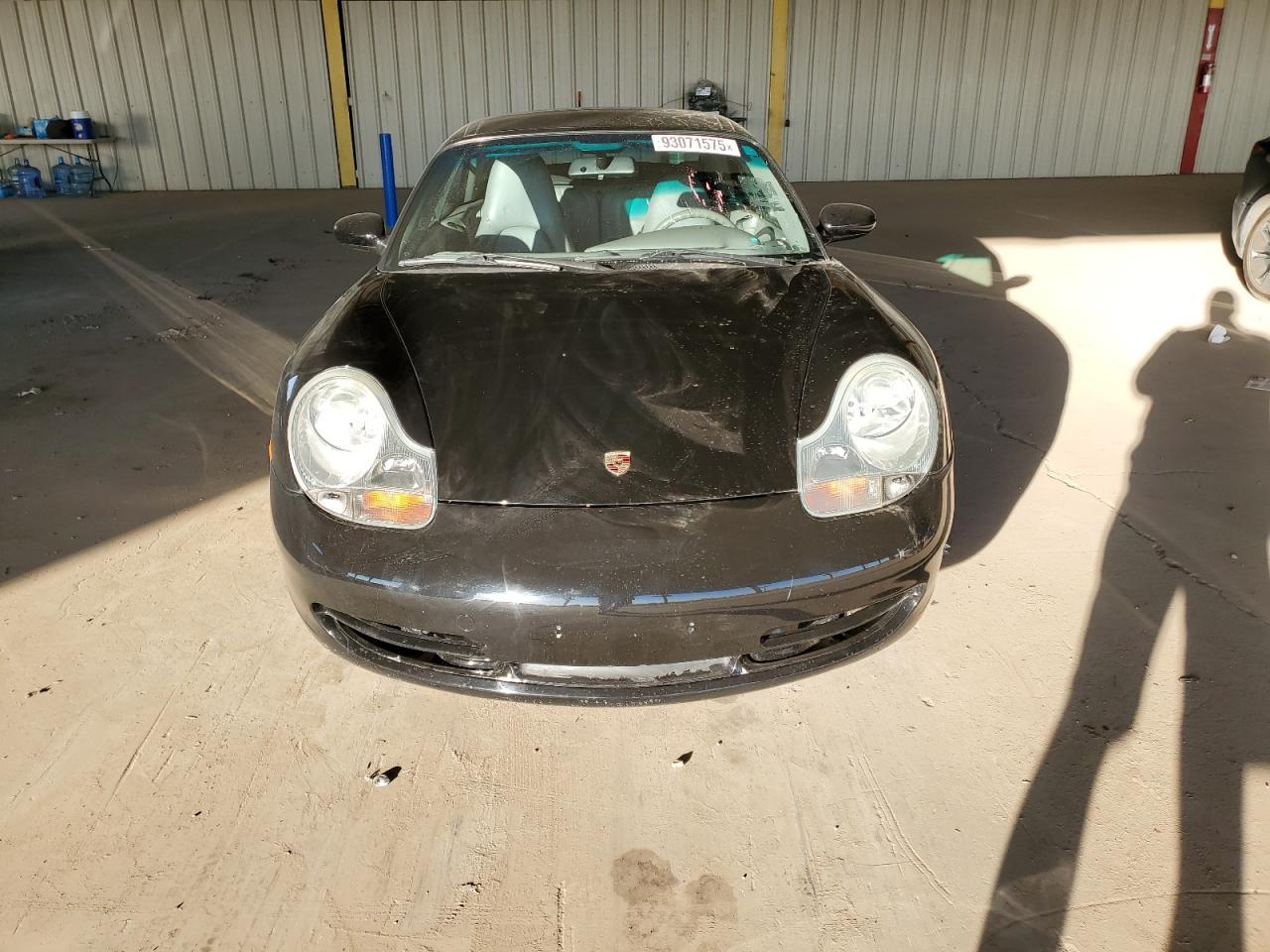 2000 PORSCHE 911