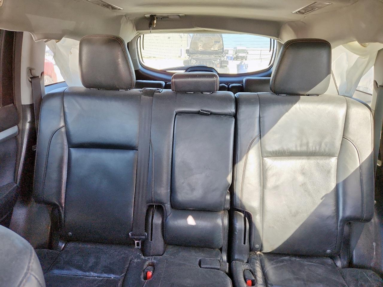 2016 TOYOTA HIGHLANDER