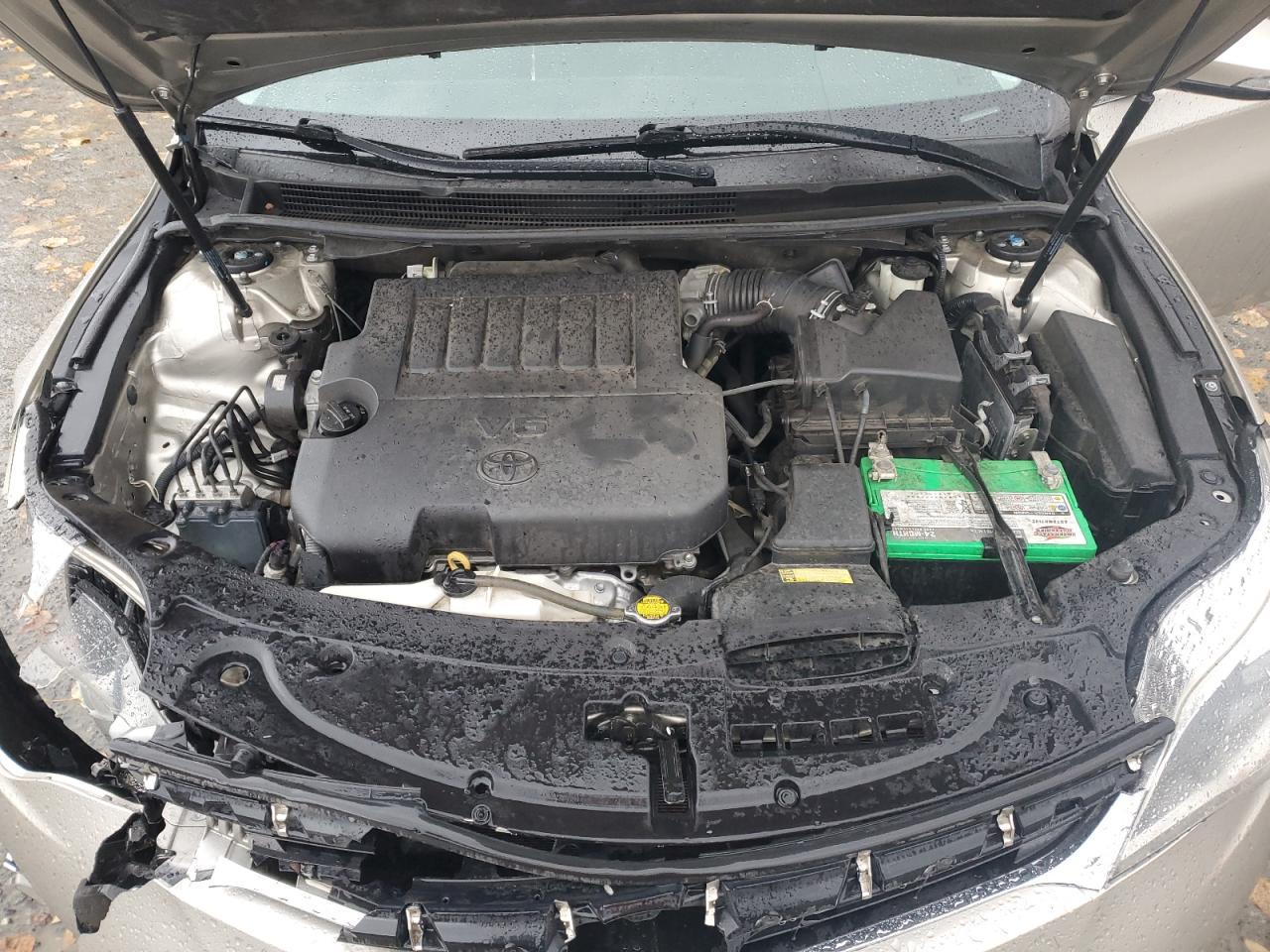 2013 TOYOTA Avalon