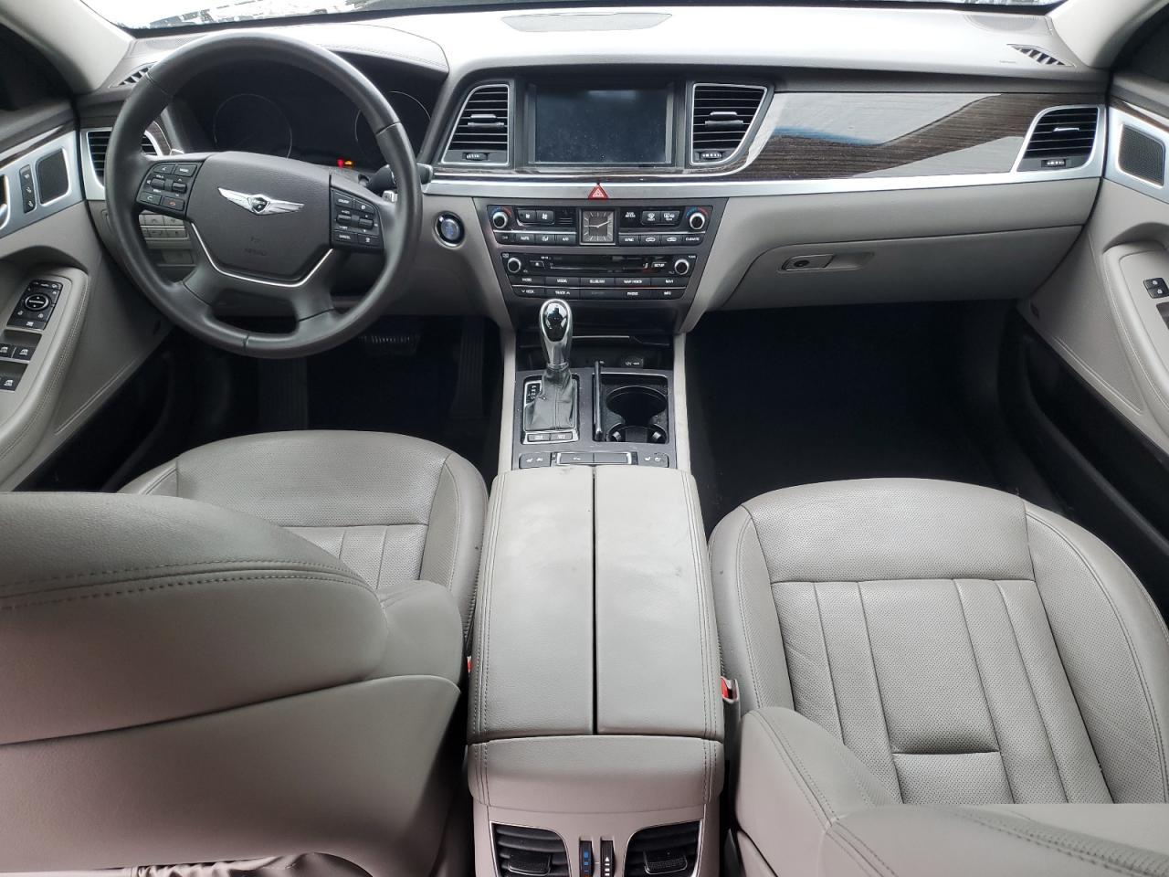 2017 GENESIS G80