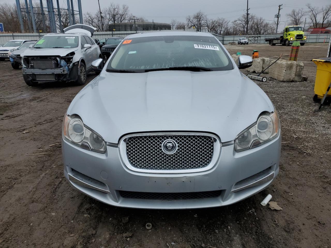 2011 JAGUAR XF
