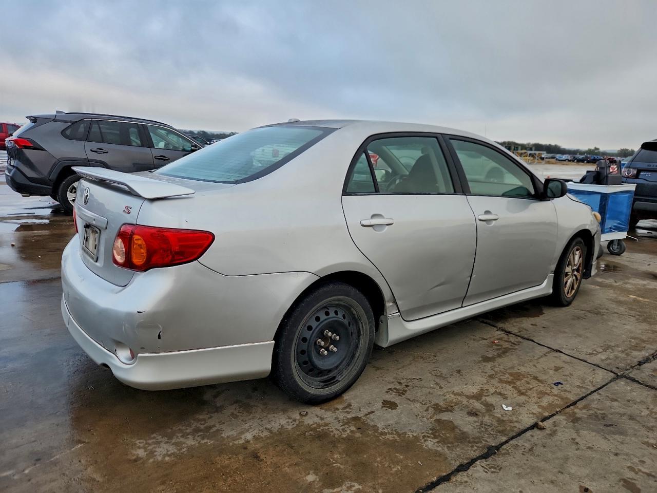 2010 TOYOTA COROLLA