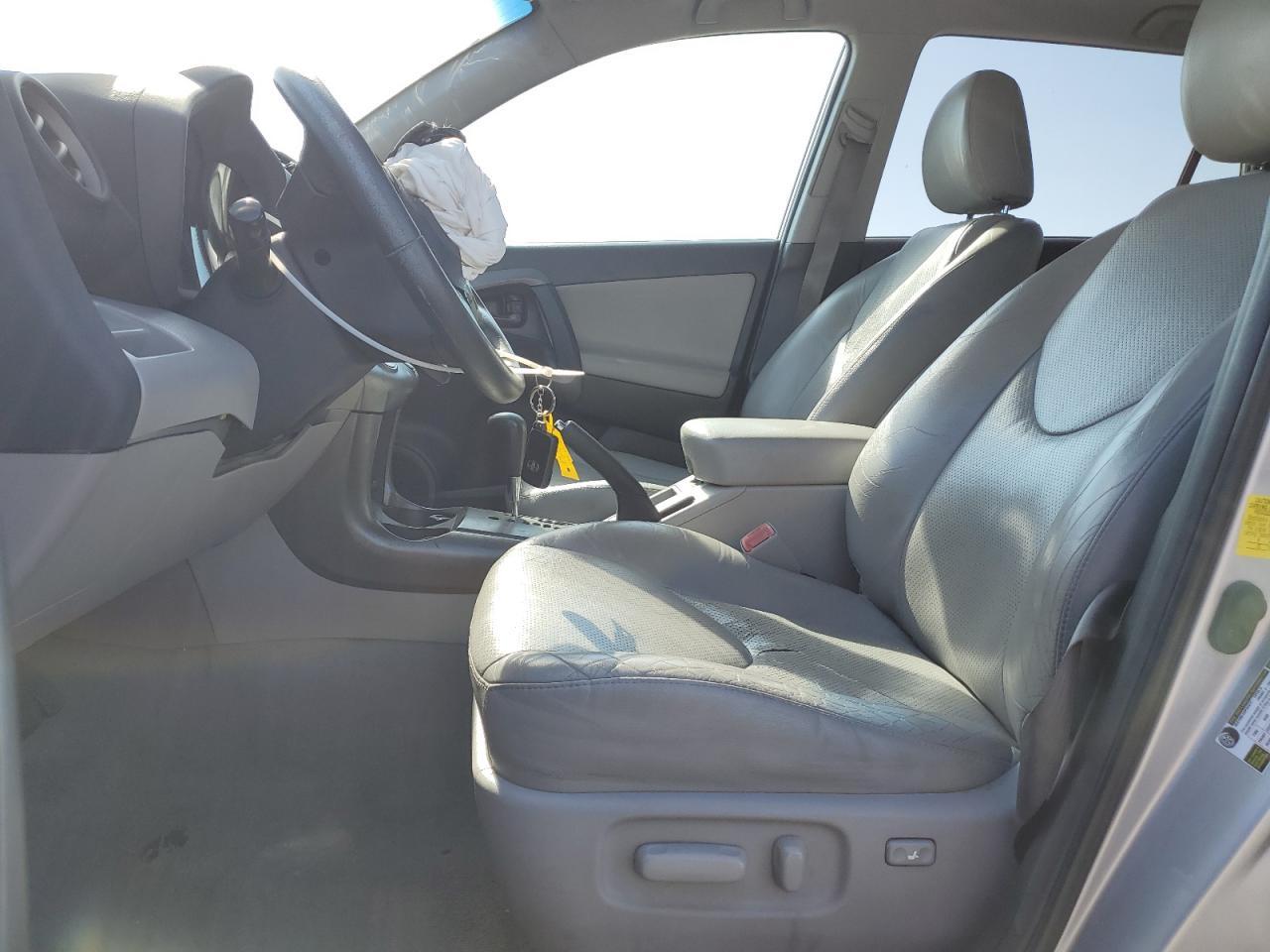 2012 TOYOTA RAV4