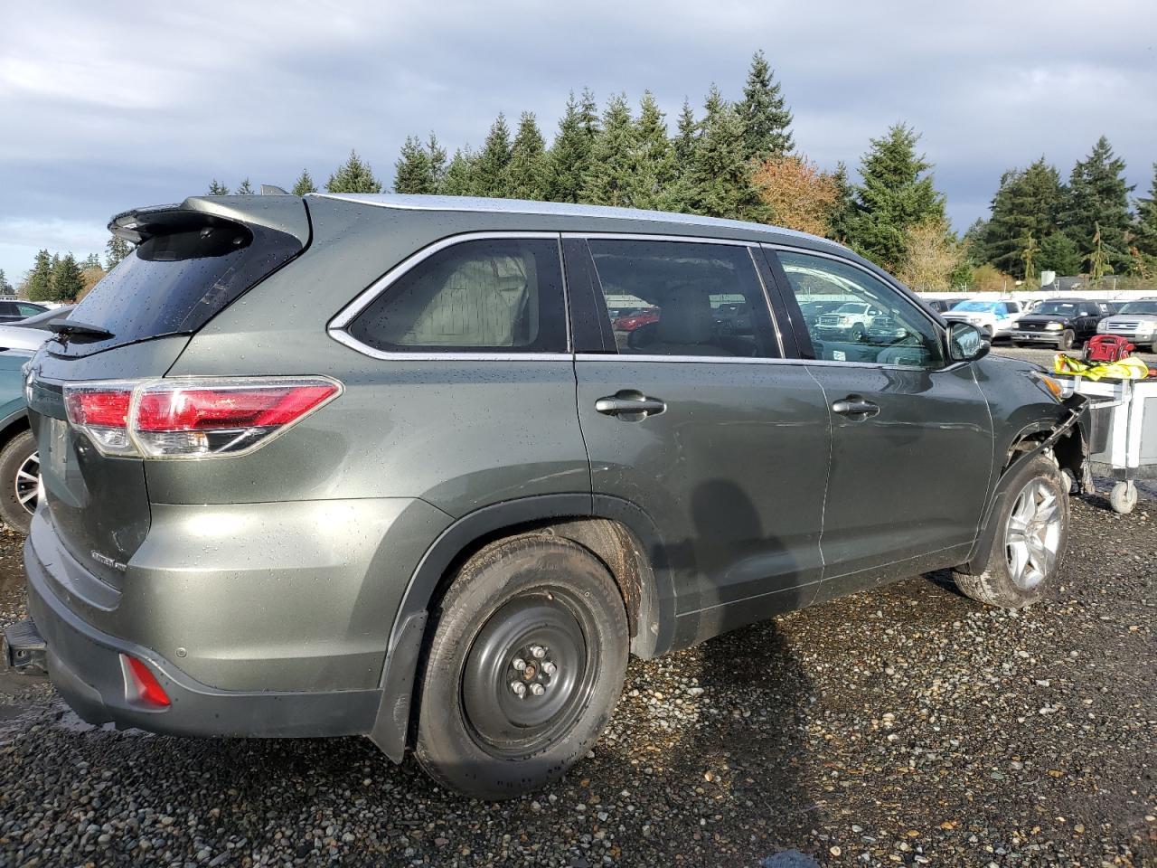 2015 TOYOTA HIGHLANDER