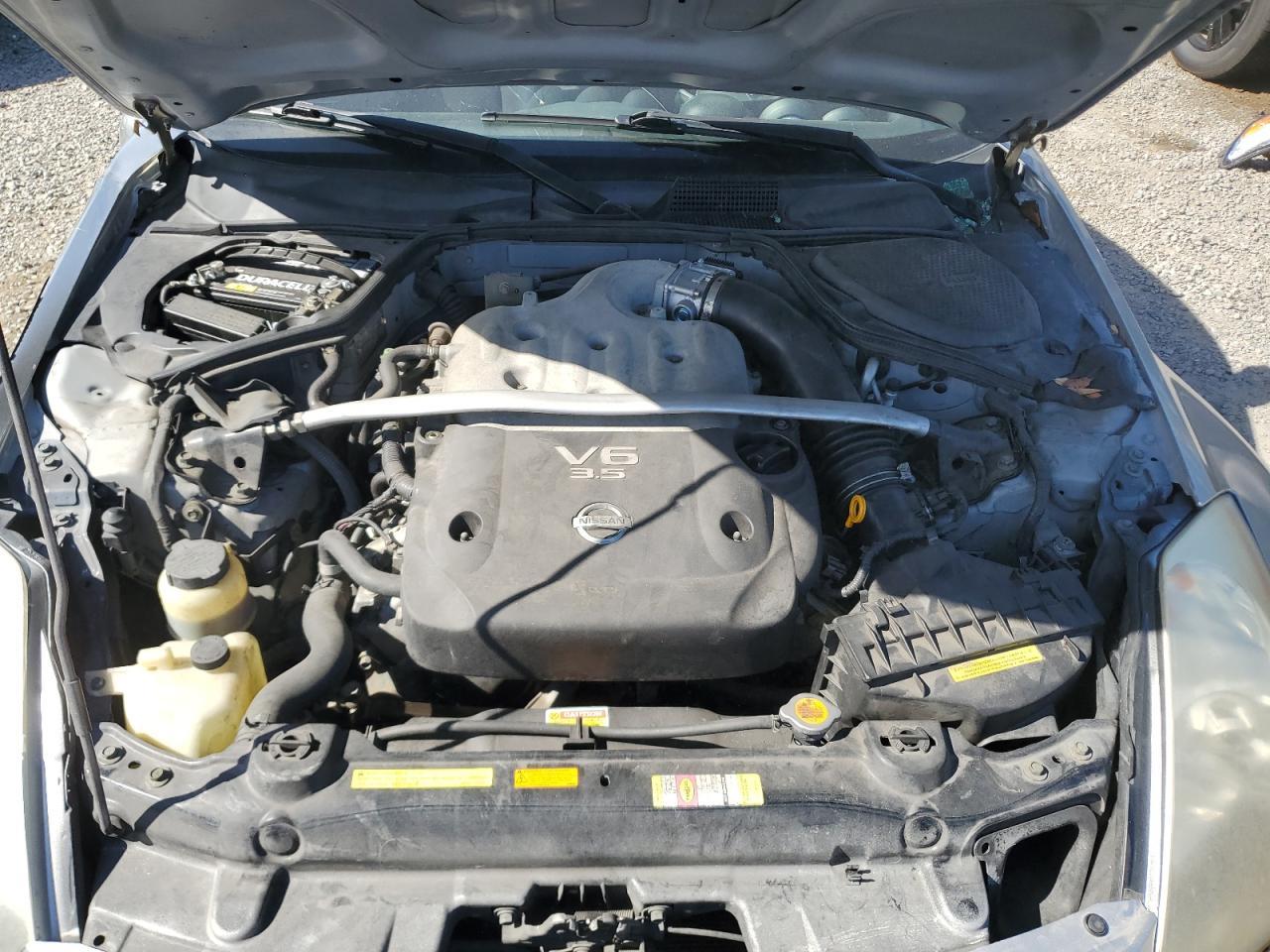 2003 NISSAN Z