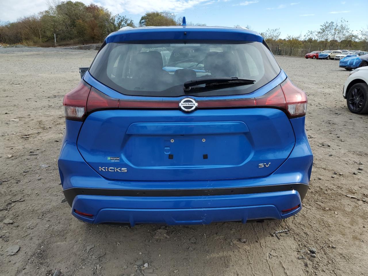 2021 NISSAN KICKS
