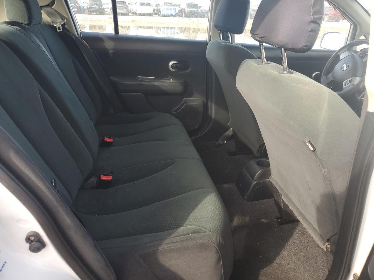 2012 NISSAN VERSA