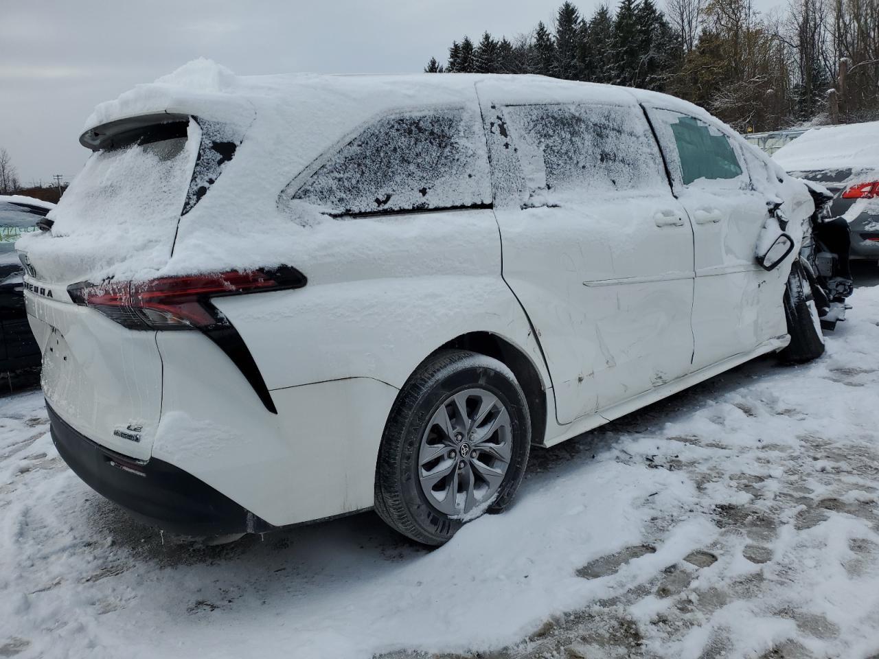 2022 TOYOTA SIENNA