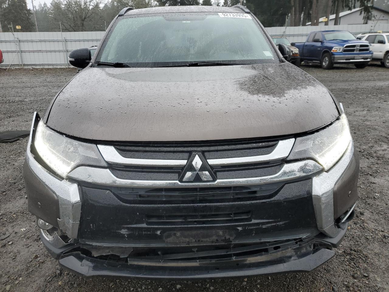2018 MITSUBISHI outlander