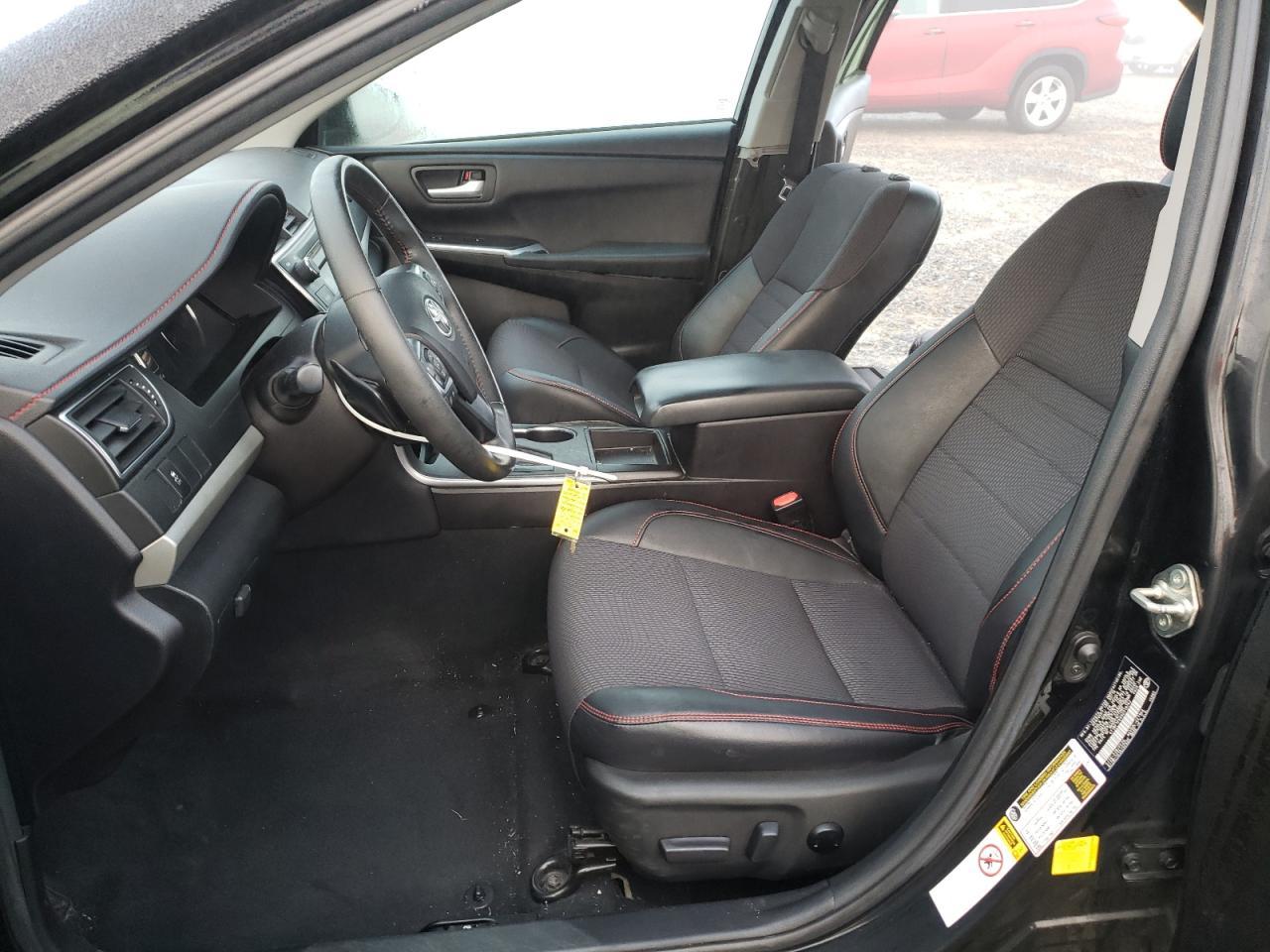 2017 TOYOTA CAMRY