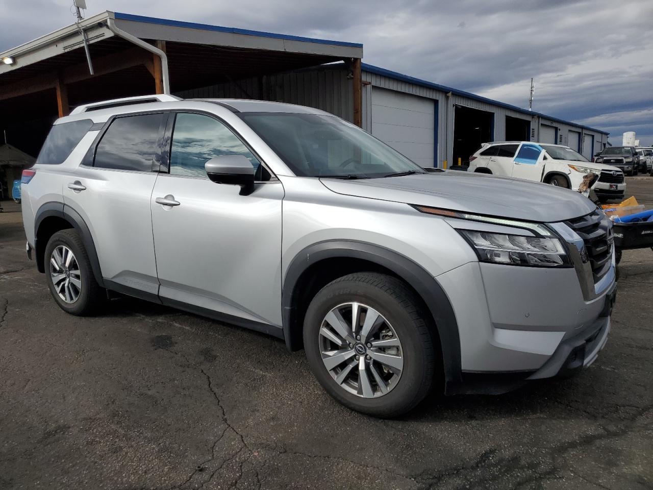2023 NISSAN PATHFINDER