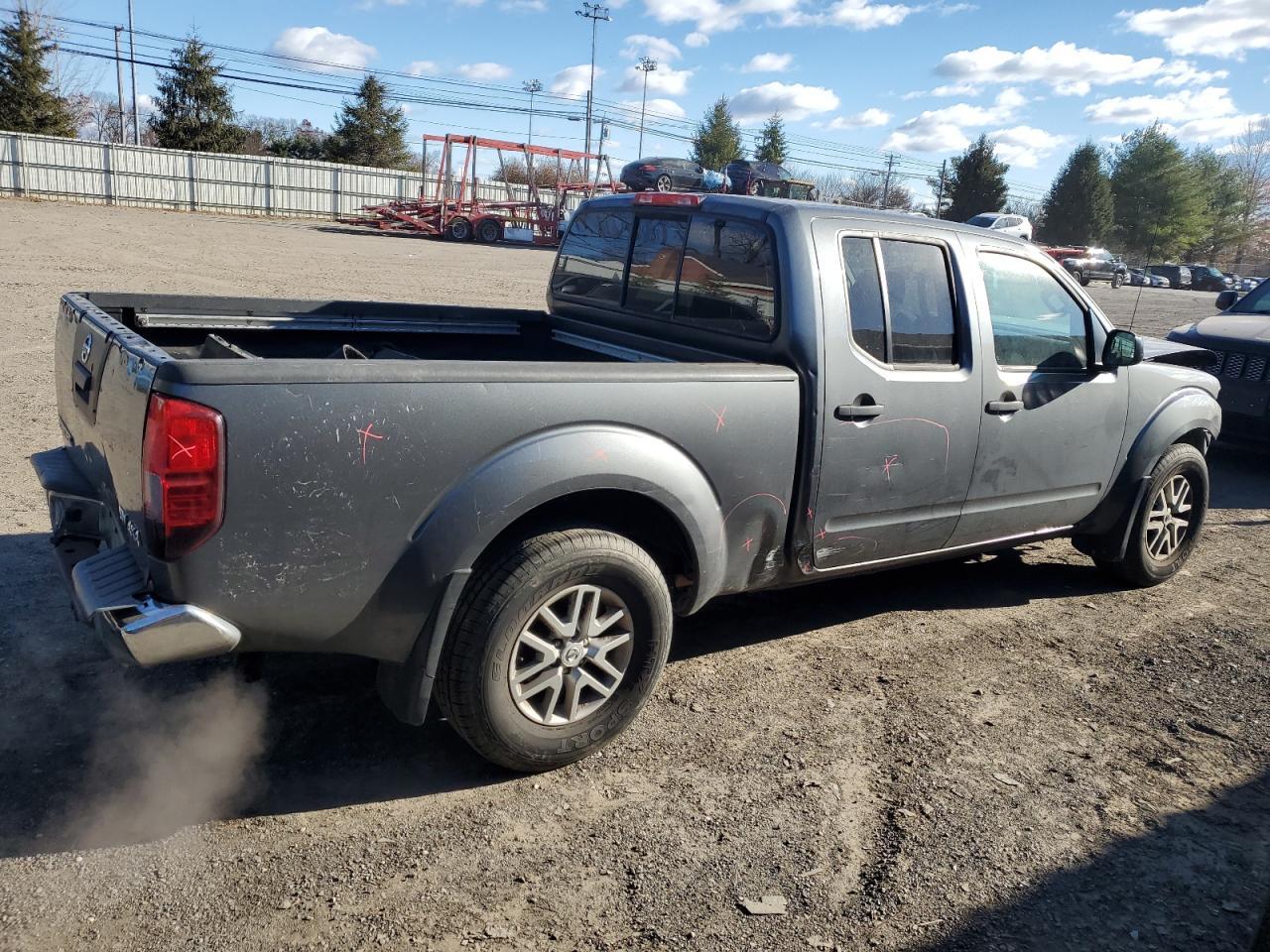 2016 NISSAN Frontier