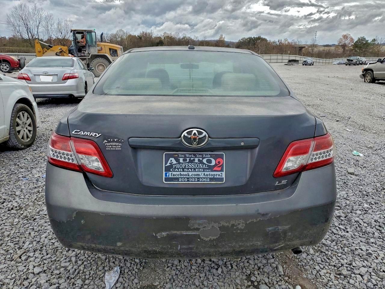 2011 TOYOTA CAMRY