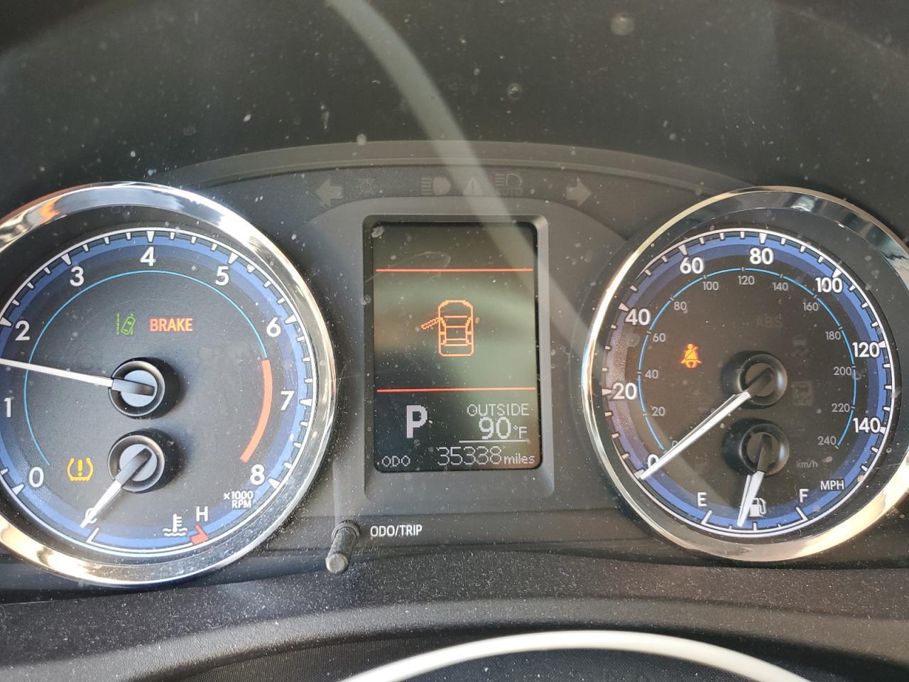 2019 TOYOTA COROLLA