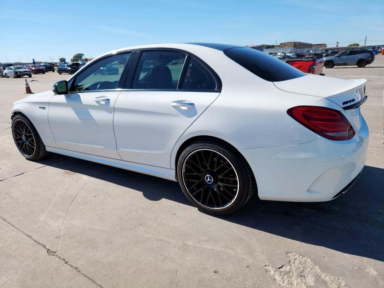 2016 MERCEDES-BENZ C-CLASS
