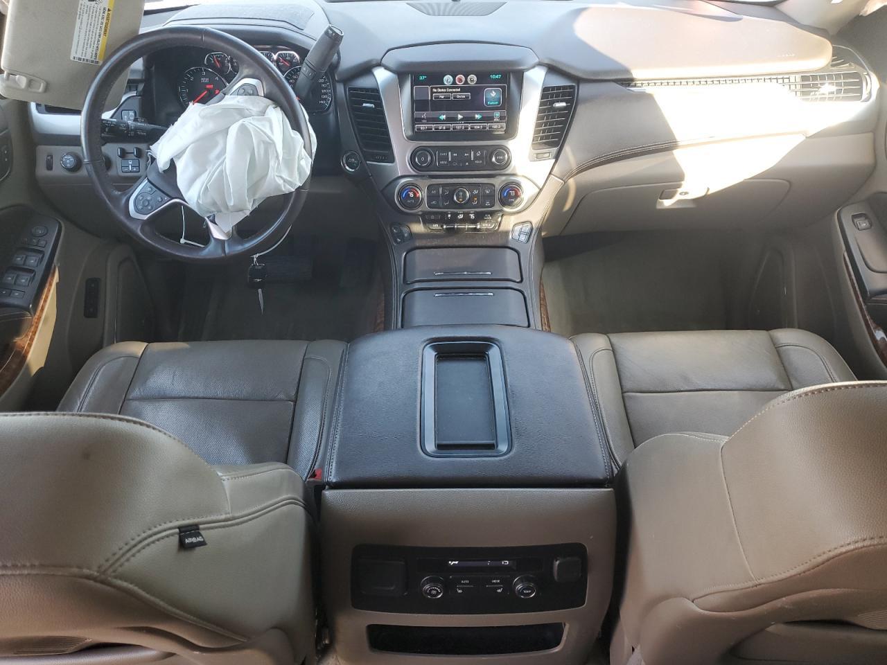 2015 CHEVROLET Suburban
